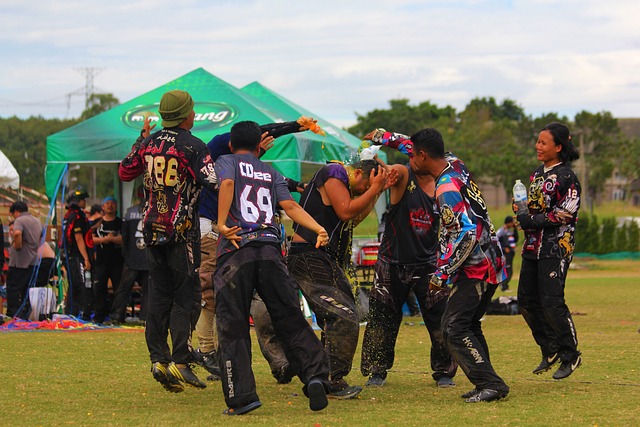 办便吸引了 办便吸引了